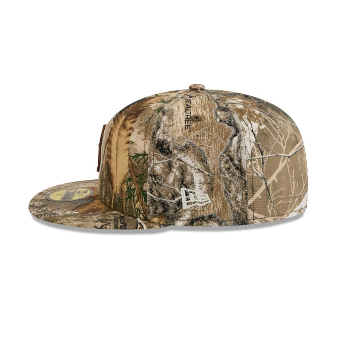 New Era Boston Red Sox RealTree 59Fifty Fitted Hat