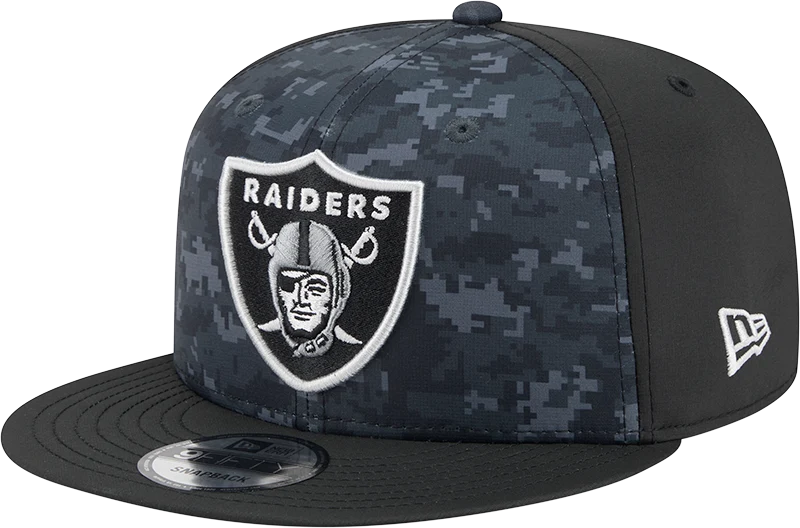 New Era Las Vegas Raiders 2026 Salute to Service 9FIFTY Snapback Hat