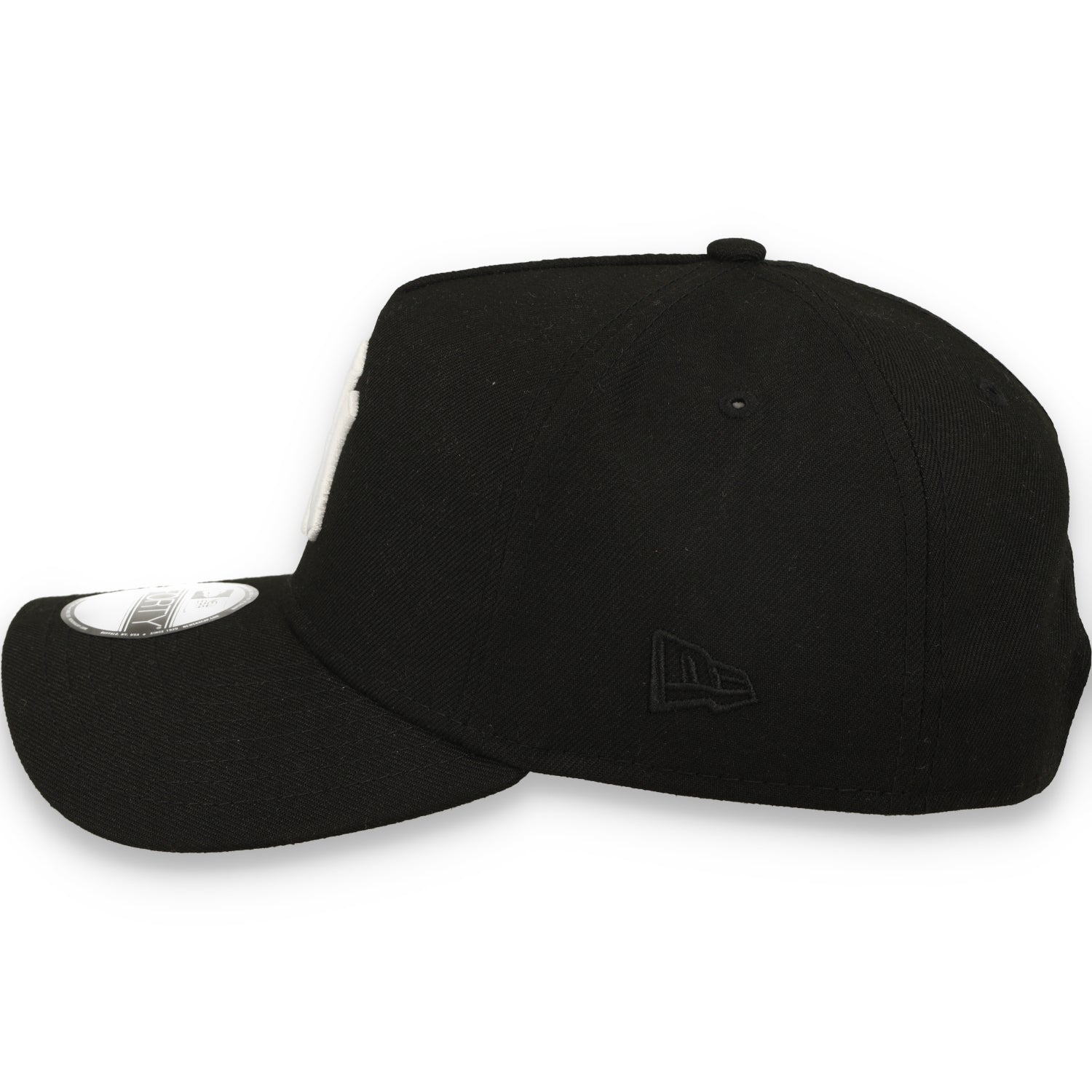 New Era New York Yankees 1999 World Series Side Patch A Frame 9FORTY Adjustable Hat-Black/White