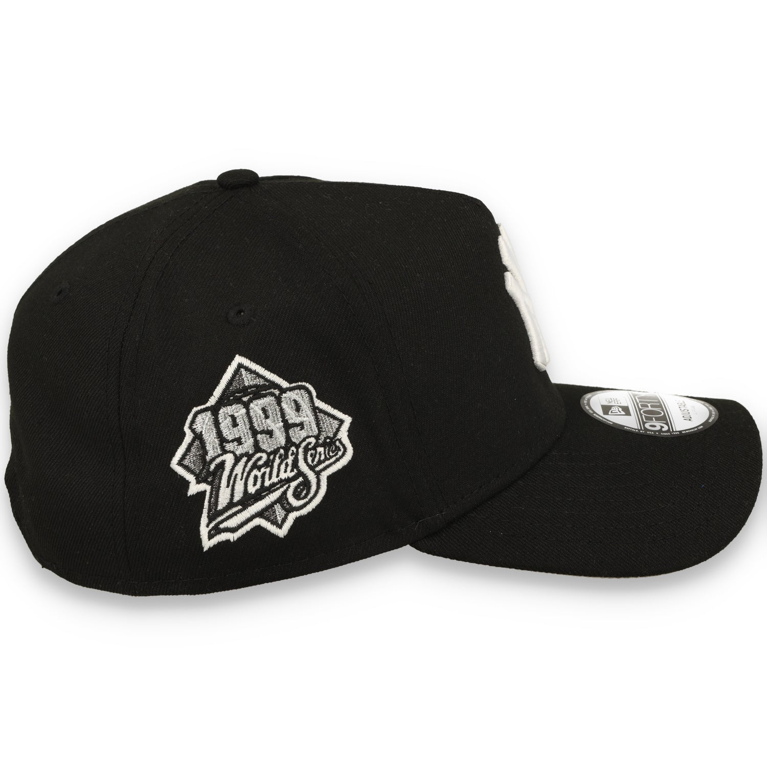 New Era New York Yankees 1999 World Series Side Patch A Frame 9FORTY Adjustable Hat-Black/White