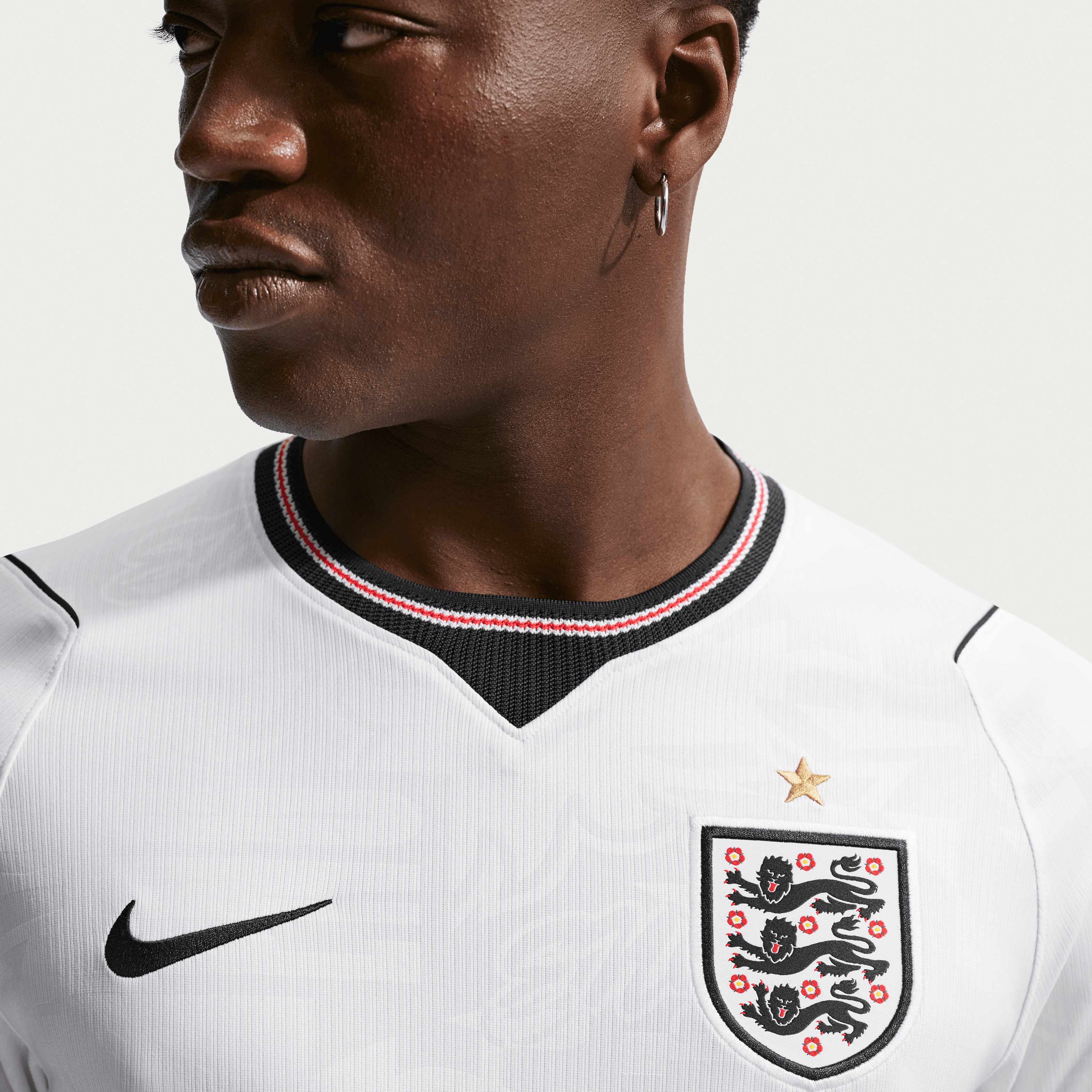 Nike Men's England Dri-Fit  Stadium Home Soccer Replica Jersey 2026