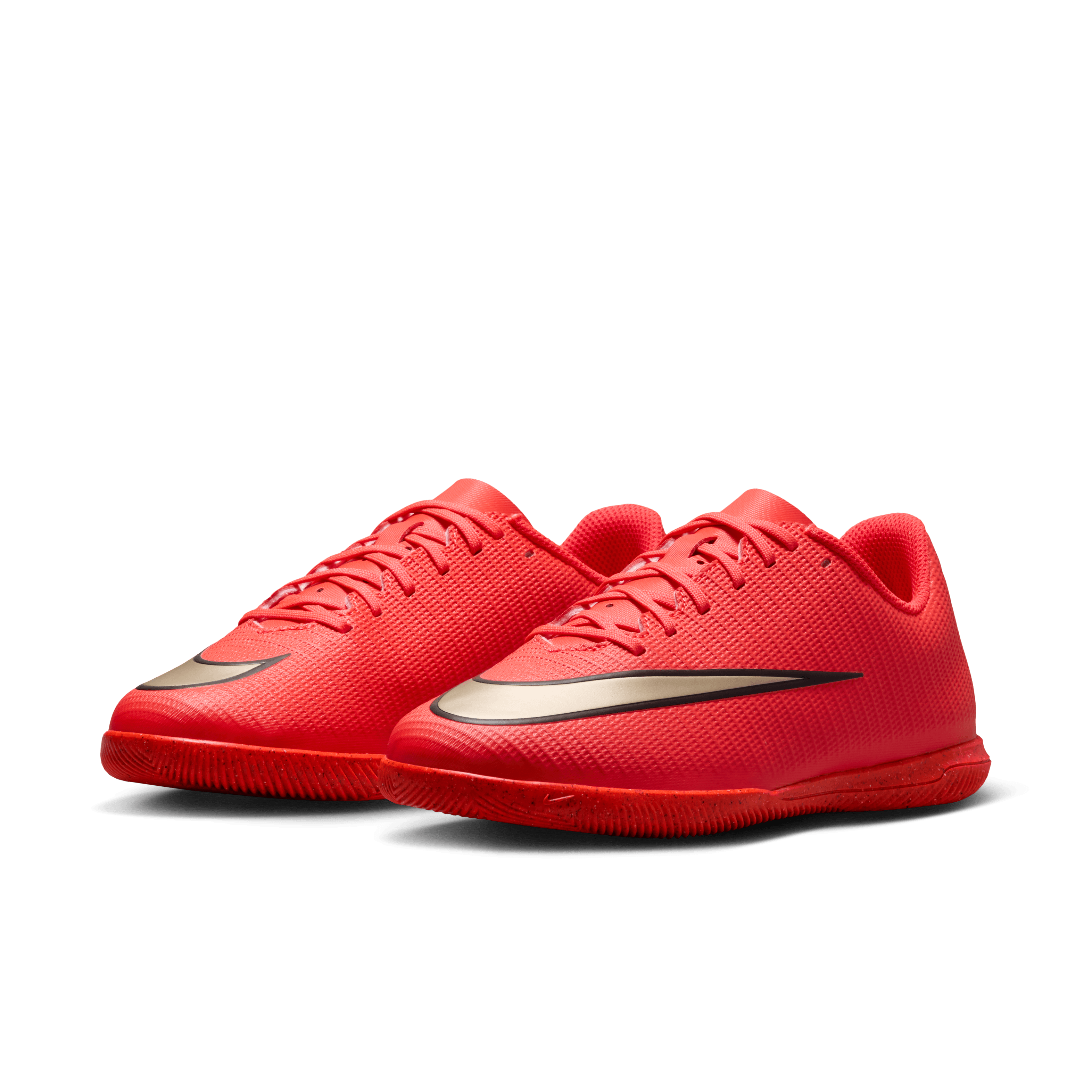 Nike Jr. Mercurial Vapor 17 Club Big Kids' Indoor/Court Low-Top Soccer Shoes