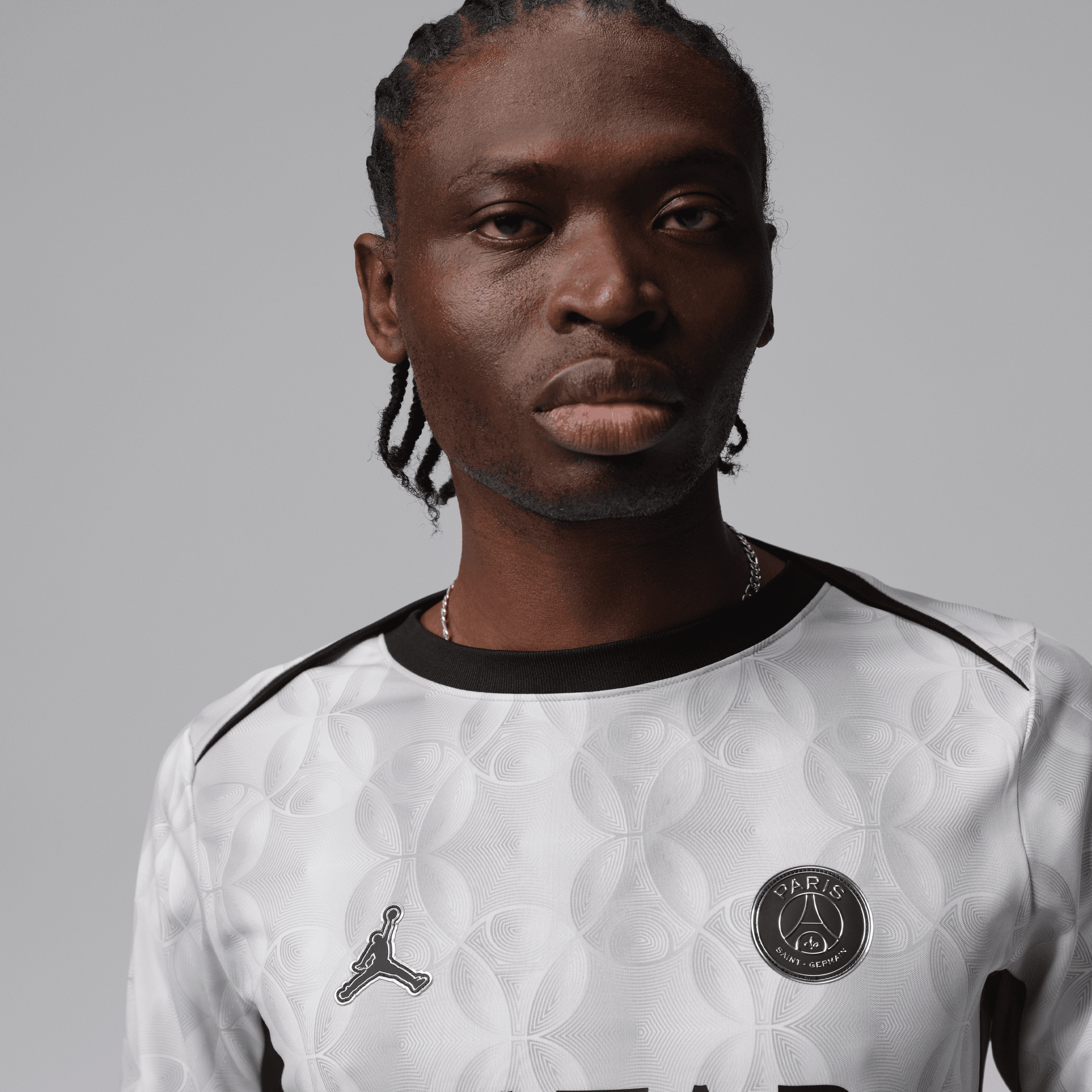 Nike Paris Saint-Germain Academy Pro Night Edition Men's Jordan Dri-FIT Soccer Long-Sleeve Pre-Match Top 26/27