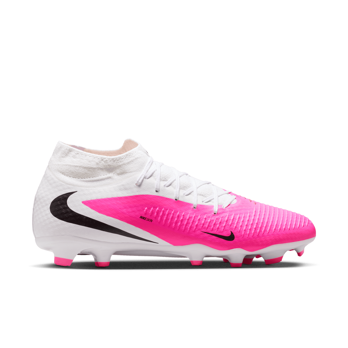 lightest nike football cleats