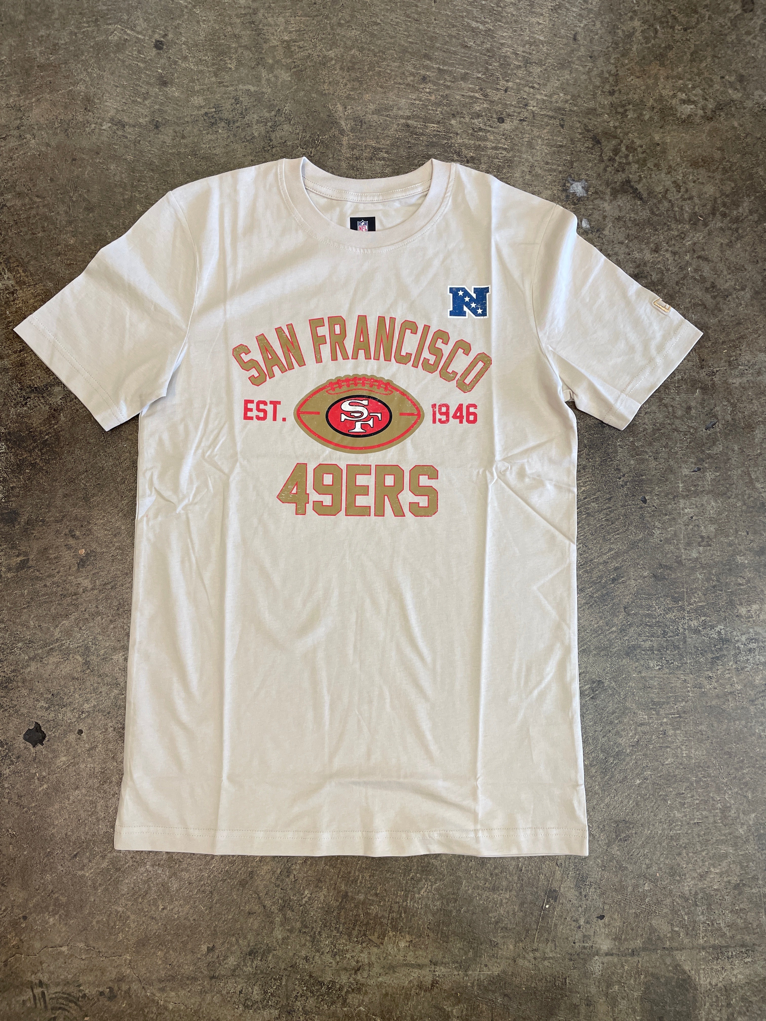 New Era Men's San Francisco 49ers Graphic T Shirt -