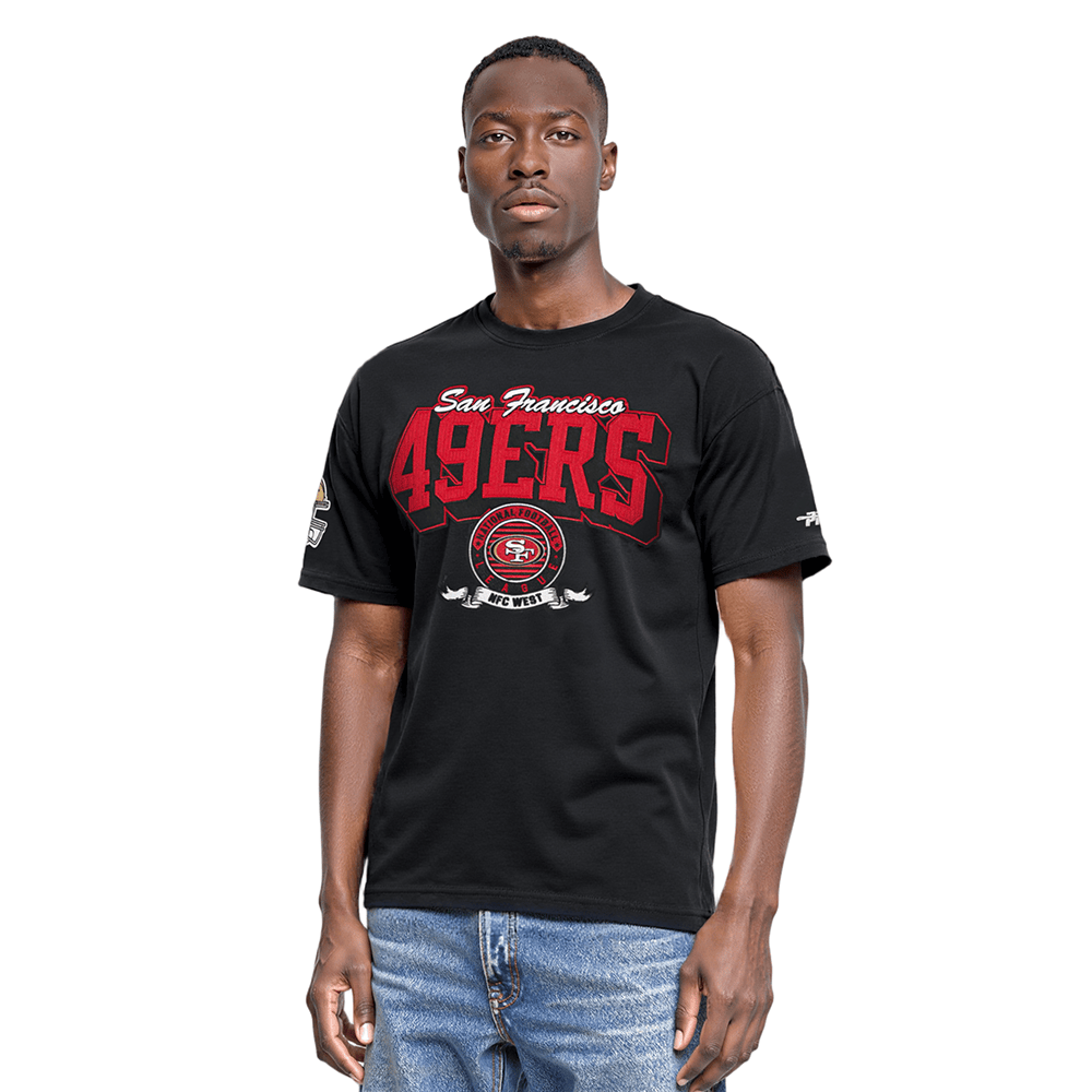Pro Standard Men's San Francisco 49ers Team Badge T-Shirt - Black, model front view