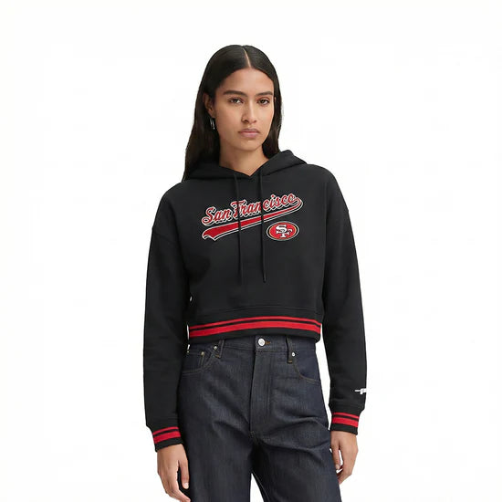 PRO STANDARD WOMEN'S NFL SAN FRANCISCO 49ERS SCRIPT TAIL RIB FLEECE CROPPED PULLOVER HOODIE - BLACK/RED
