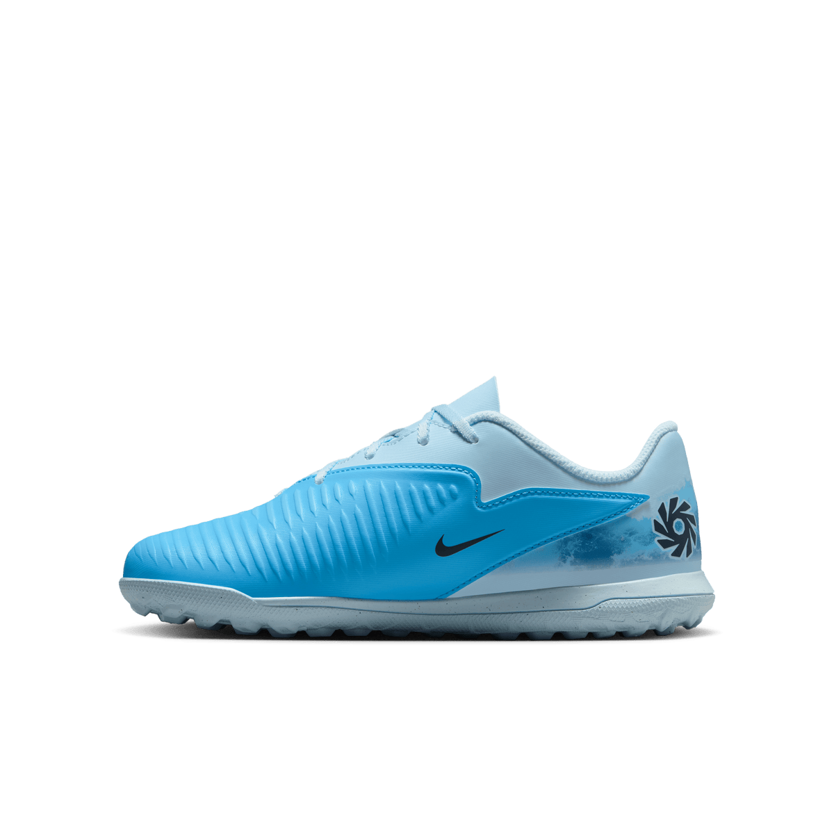 Nike Jr. Phantom 6 Low Club "Erling Haaland" TF - BALTIC BLUE/BLUE ECLIPSE-GLACIER BLUE PHSLH001