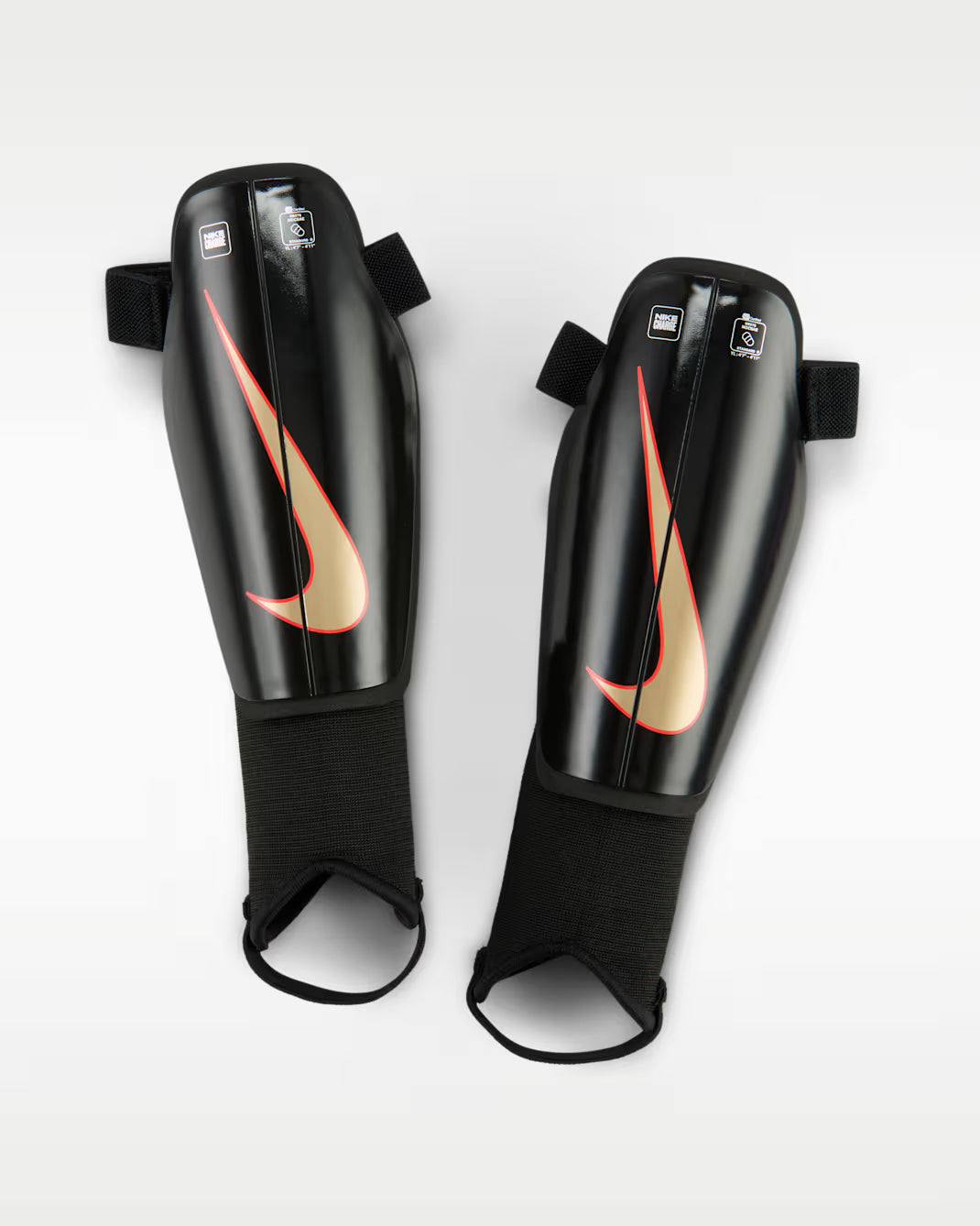 Nike Charge Youth  Soccer Shin Guards Black/Bright Crimson/Blur