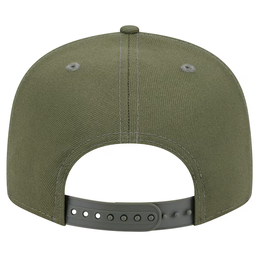 New Era Men's Chicago Bears 9FIFTY Snapback Hat-Olive Green