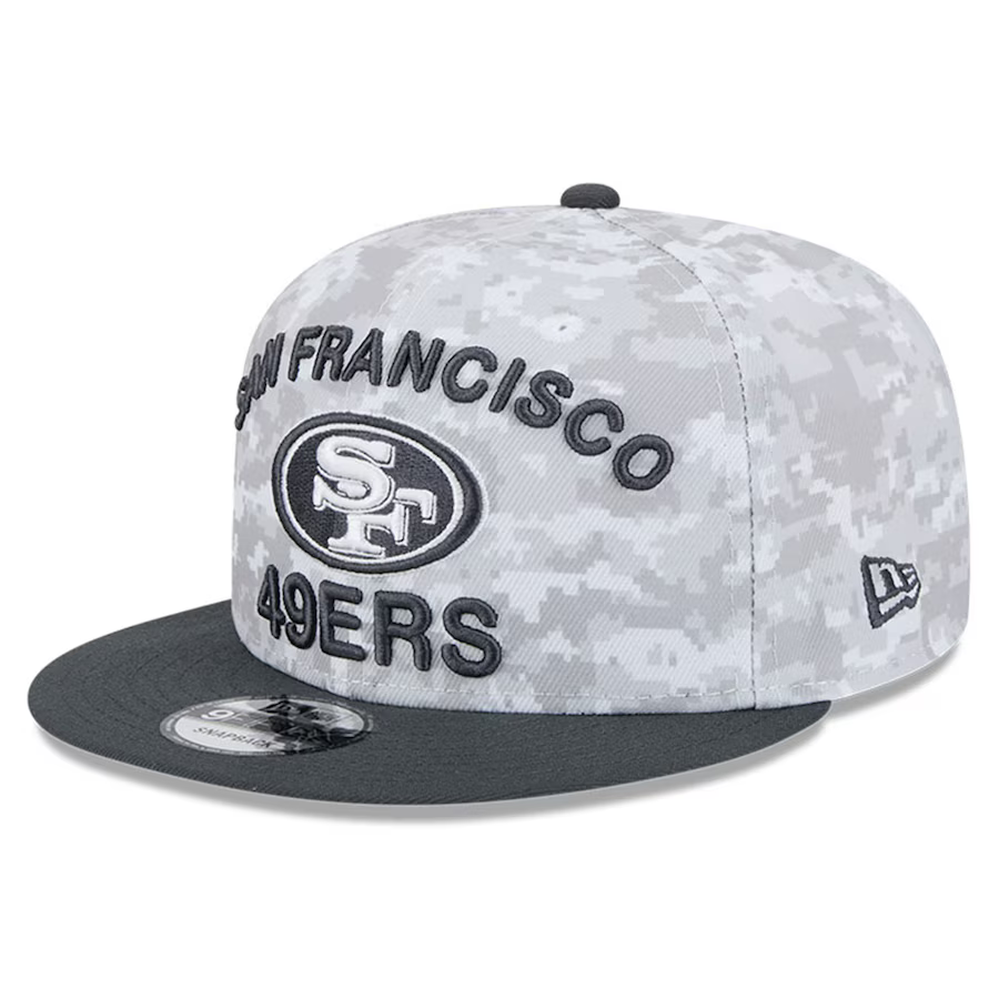 New Era San Francisco 49ers Salute to Service 9FIFTY Snapback Hat 2024