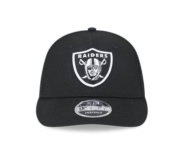 New Era Las Vegas Raiders Low Profile 9FIFTY Snapback Trucker Hat