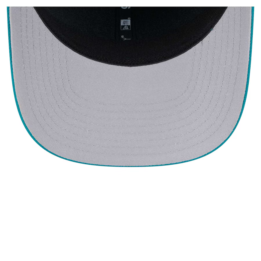 New Era Miami Dolphins 9SEVENTY Strech-Snap Adjustable Hat