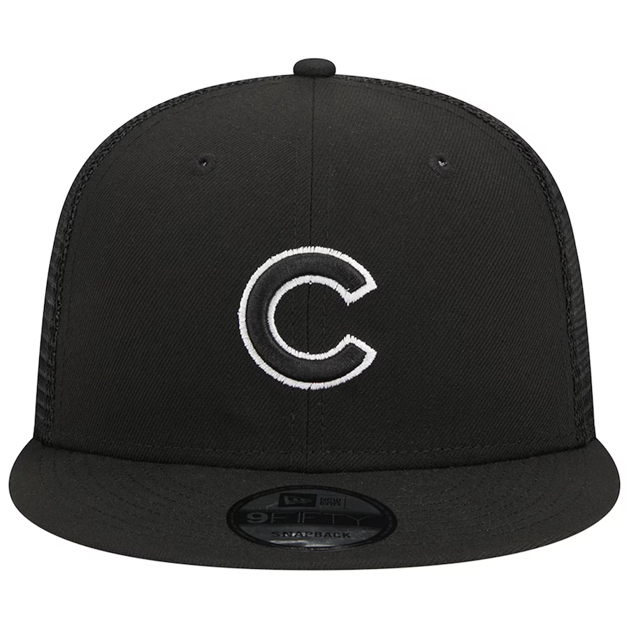 New Era Chicago Cubs Trucker 9FIFTY Snapback Hat-Black/White