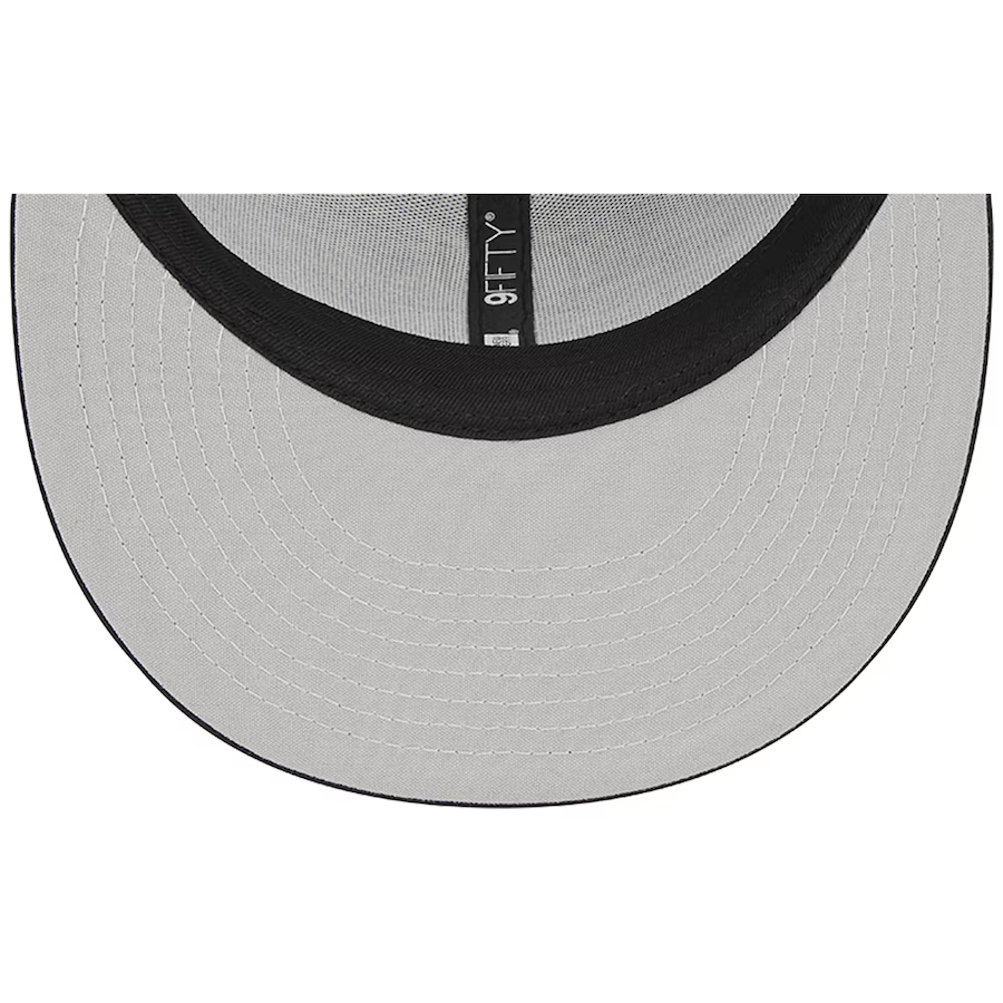 New Era Cincinnati Reds Trucker 9FIFTY Snapback Hat-Black/White