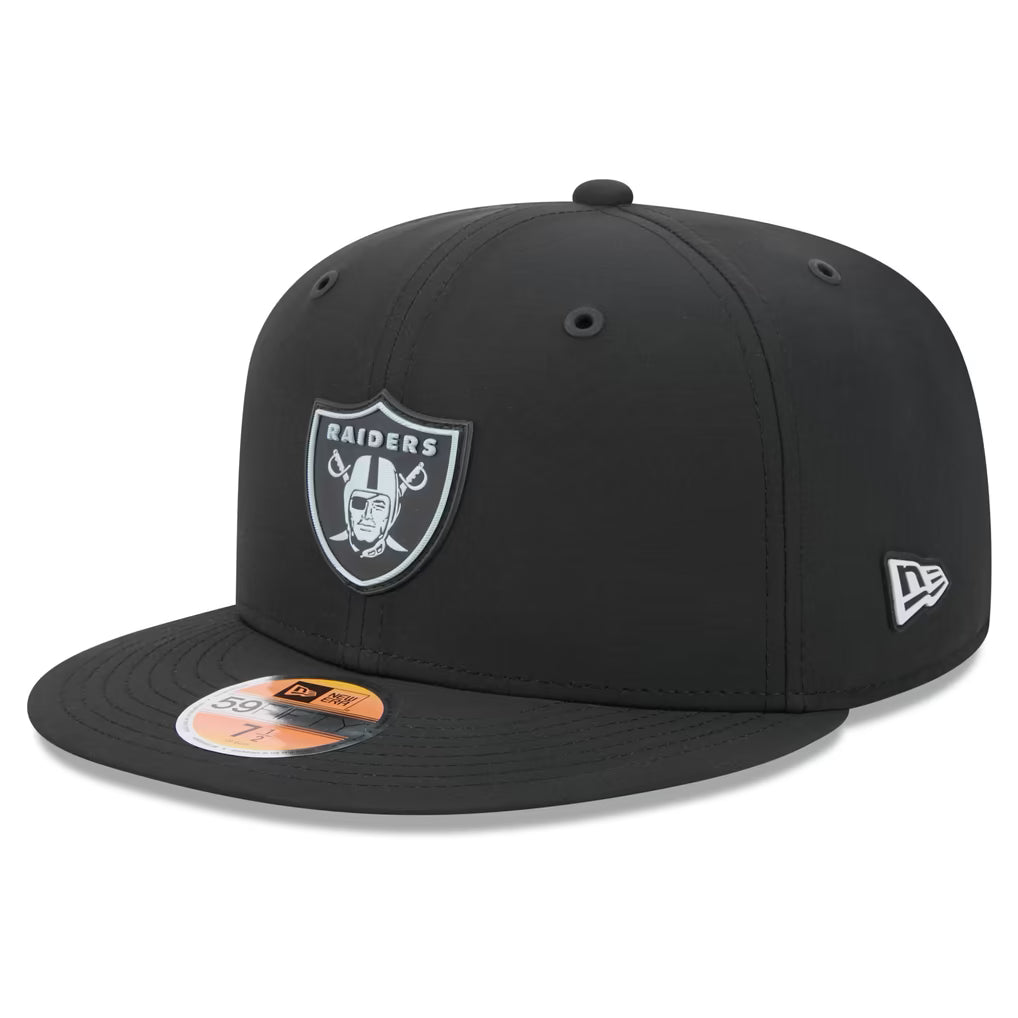 New Era Las Vegas Raiders 2026 Performance ON-FIELD Sideline 59FIFTY Fitted Hat-Black
