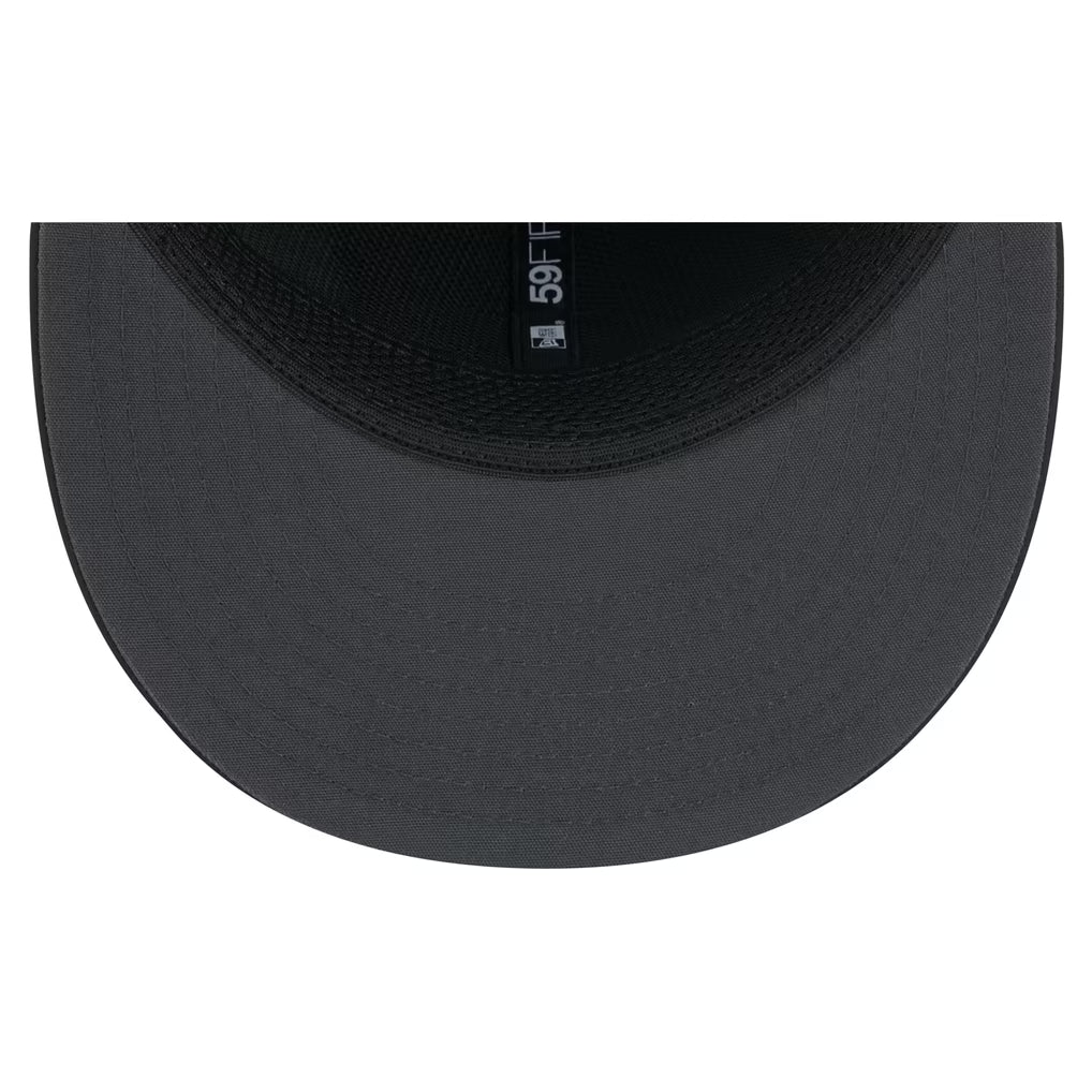 New Era Las Vegas Raiders 2026 Performance ON-FIELD Sideline 59FIFTY Fitted Hat-Black