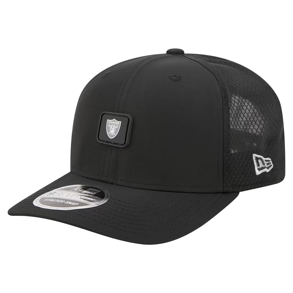 New Era Las Vegas Raiders  Micro Badge 9SEVENTY Adjustable Hat-Black