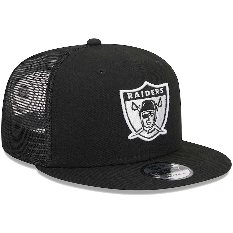 New Era Las Vegas Raiders Trucker 9FIFTY Snapback Meshback Hat-Black/White