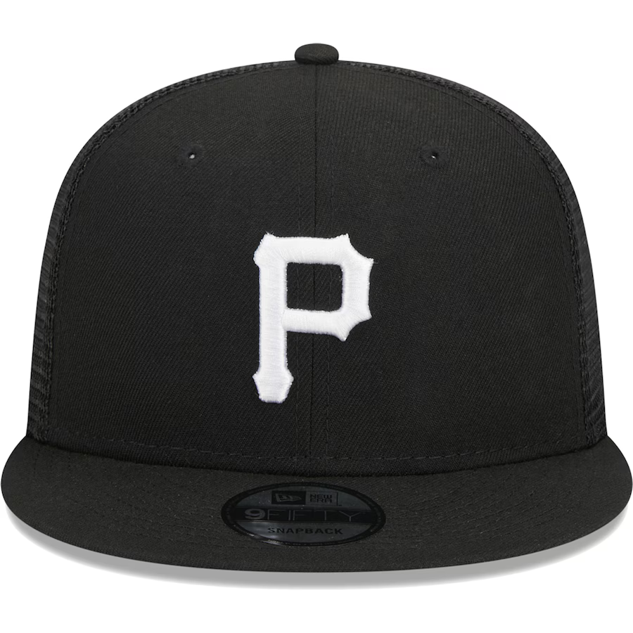 New Era Pittsburgh Pirates Trucker 9FIFTY Snapback Hat-Black/White