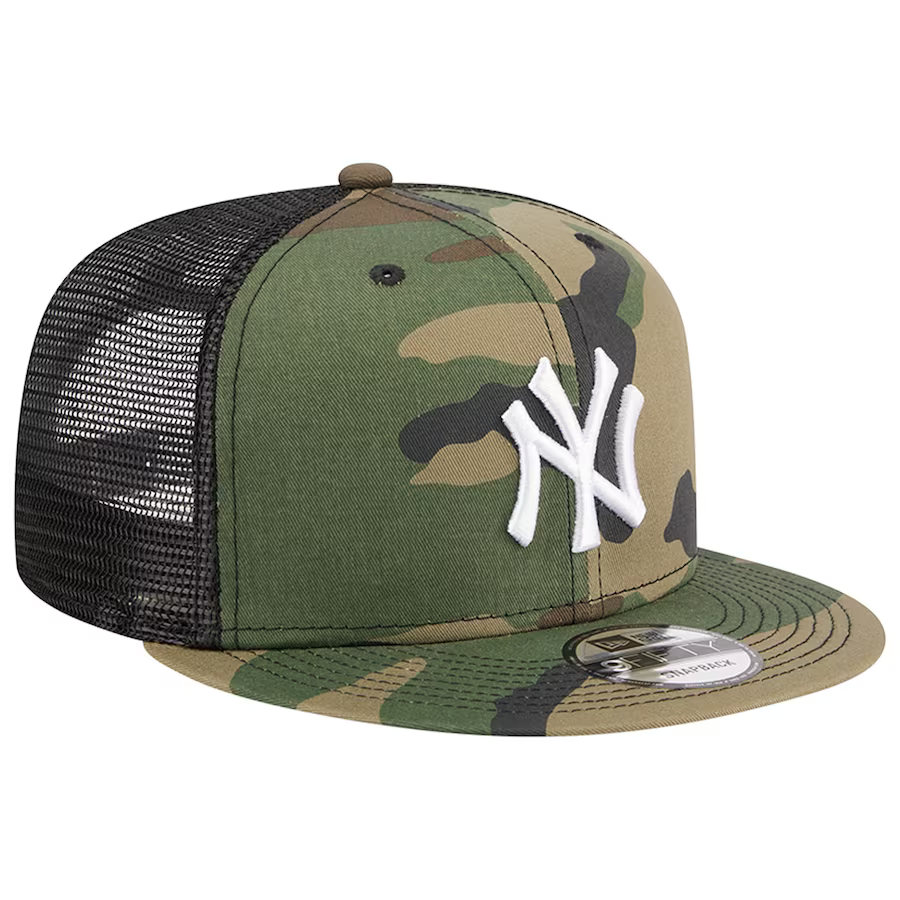 New Era New York Yankees Woodland Trucker 9FIFTY Snapback Hat-Camo/Black