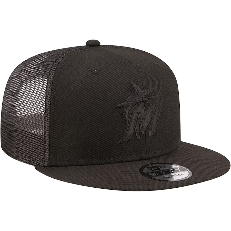 New Era Miami Marlins Blackout 9FIFTY Trucker Snapback Hat