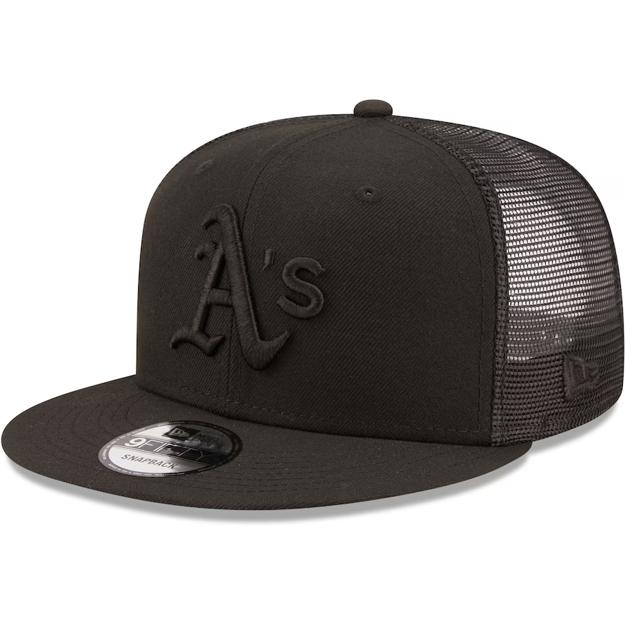 New Era Oakland Athletics Blackout 9FIFTY Trucker Snapback Hat