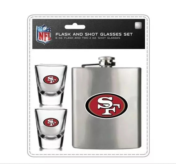 MOJO San Francisco 49ers Flask and Shot Glasses Set