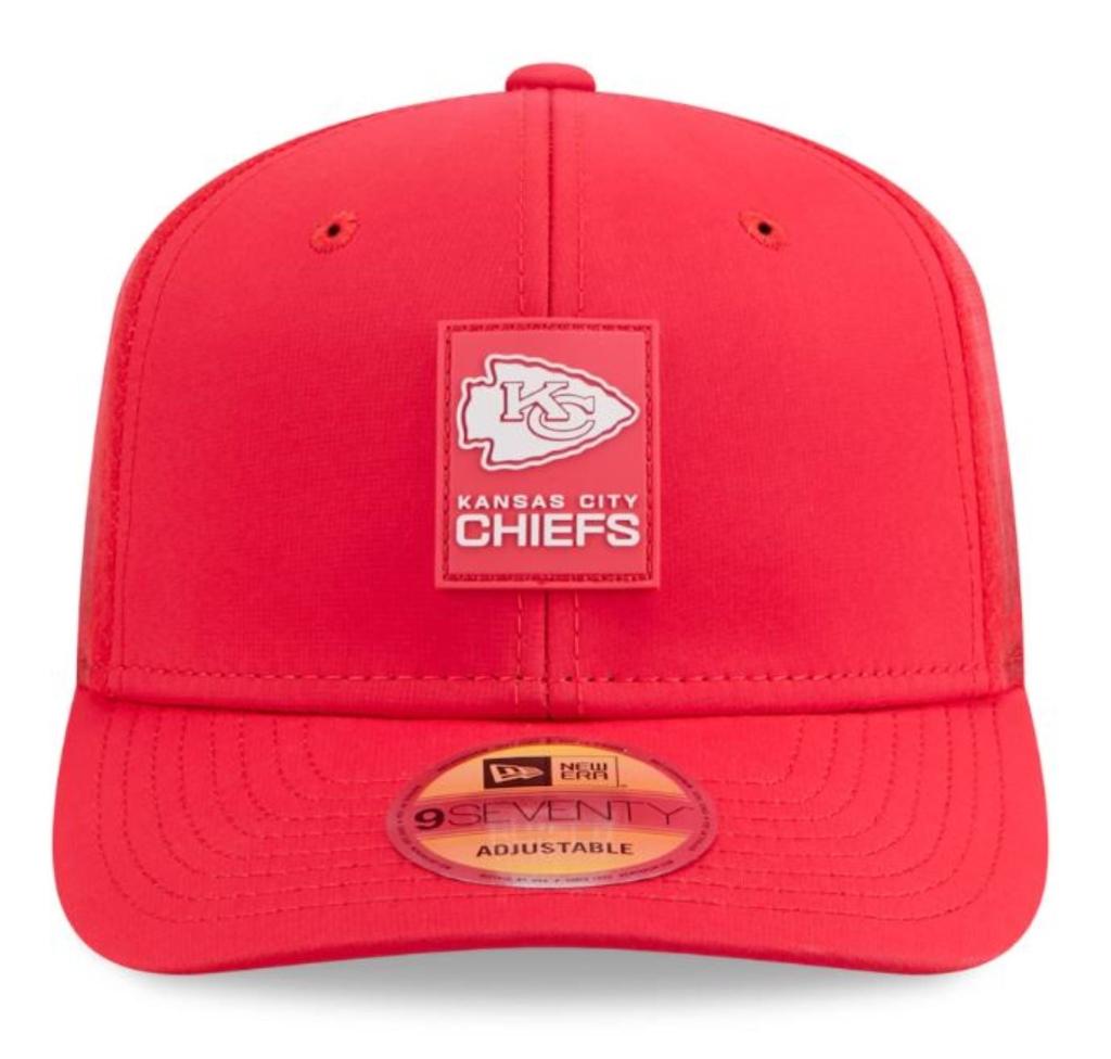 New Era Kansas City Chiefs On-Field Performance 9SEVENTY Stretch -Snap Adjustable Hat-Red