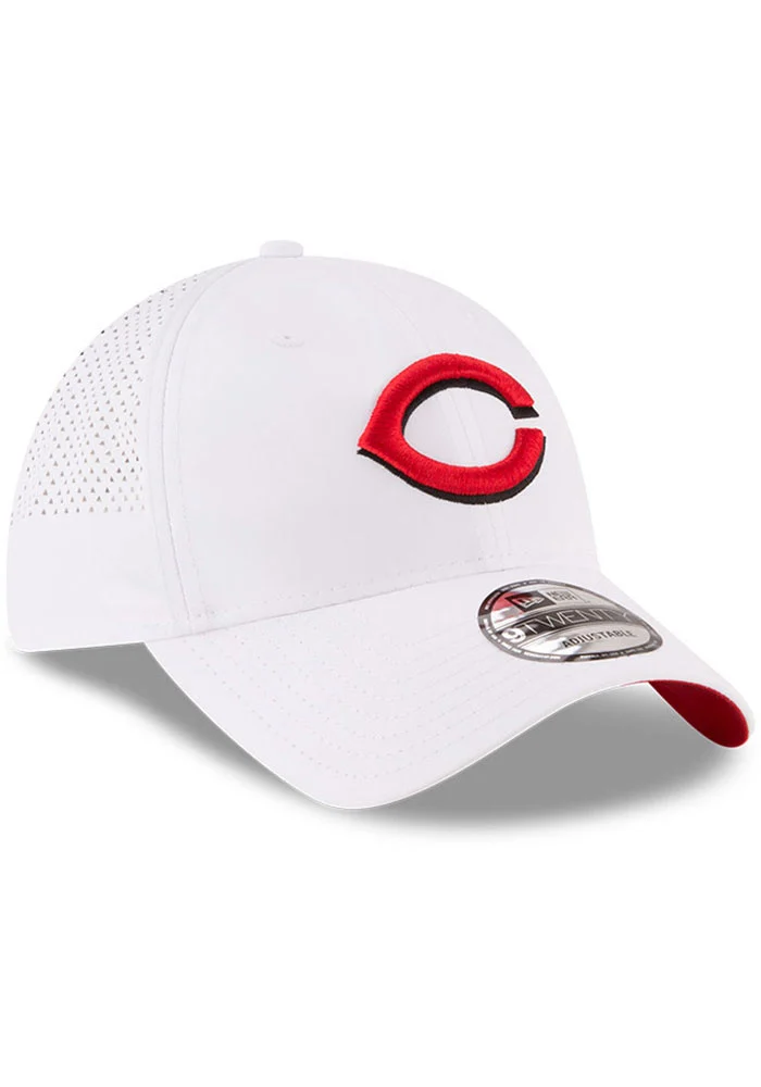 NEW ERA CINCINNATI REDS PERFERATED PIVOT 9TWENTY ADJUSTABLE HAT - WHITE