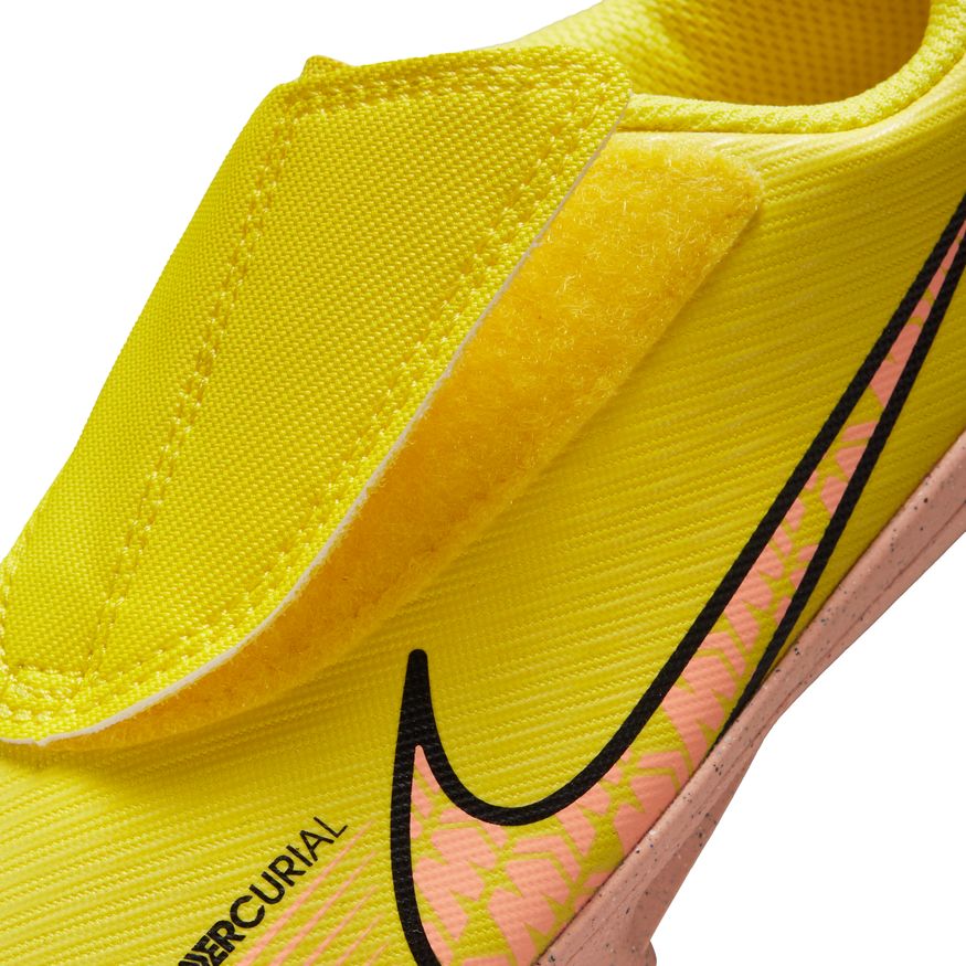 Nike Jr. Mercurial Vapor 15 Club MG-Yellow Strike/Sunset Glow