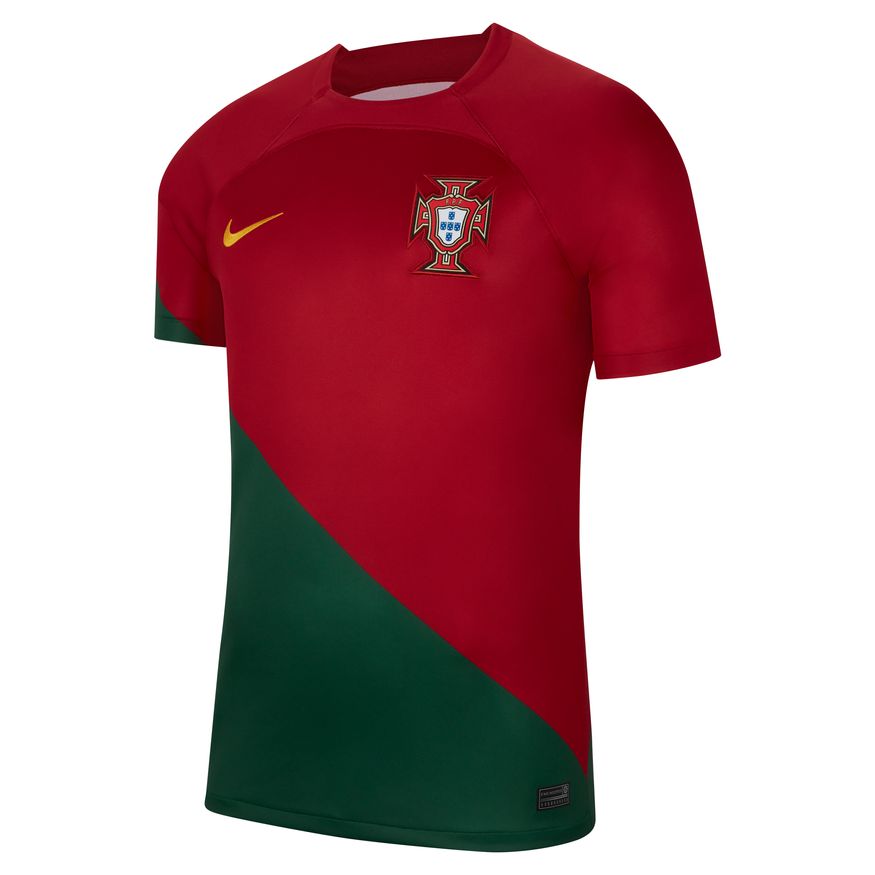 Nike Men's Portugal Stadium Home Dri-FIT Soccer Jersey 2022/23