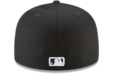 SAN DIEGO PADRES NEW ERA BASIC COLLECTION FITTED 59FIFTY-BLACK AND WHITE