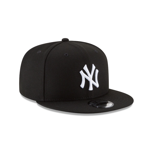 New Era New York Yankees Basic 9FIFTY Snapback-Black/White